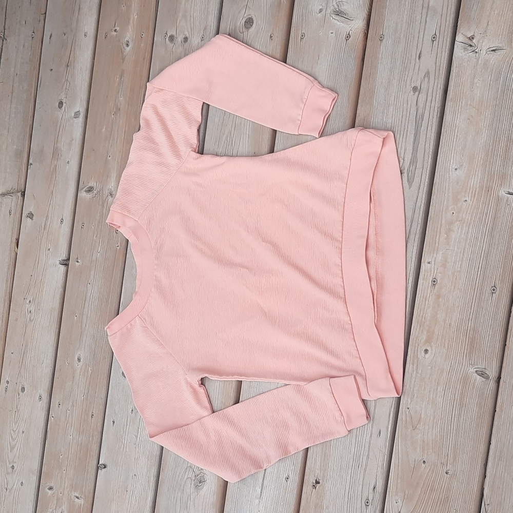 Peach top‎